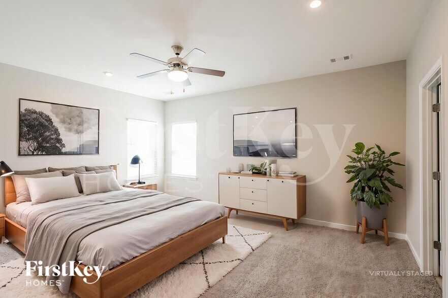 Building Photo - 3793 Pin Hook Rd