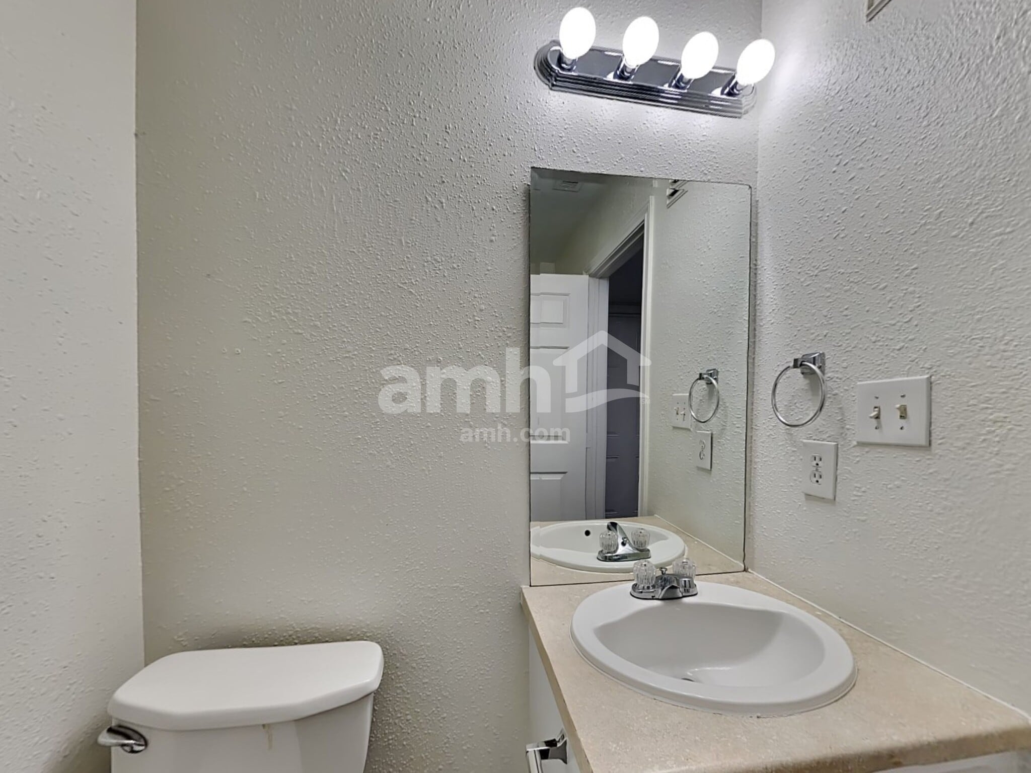 Building Photo - 416 Madison Pl