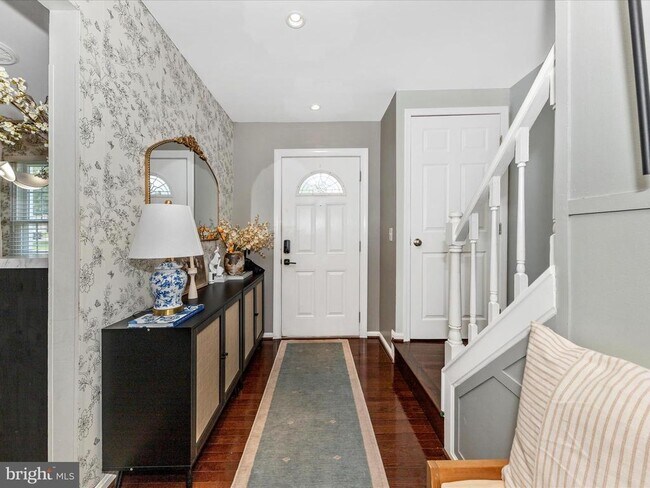Building Photo - 9326 Taverney Terrace