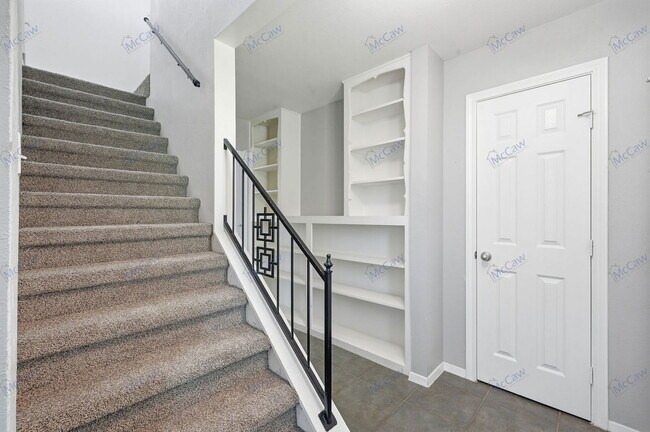 Building Photo - 737 Willow St