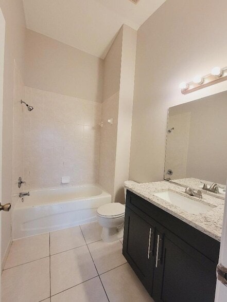 Building Photo - 4536 Oak Terrace Dr