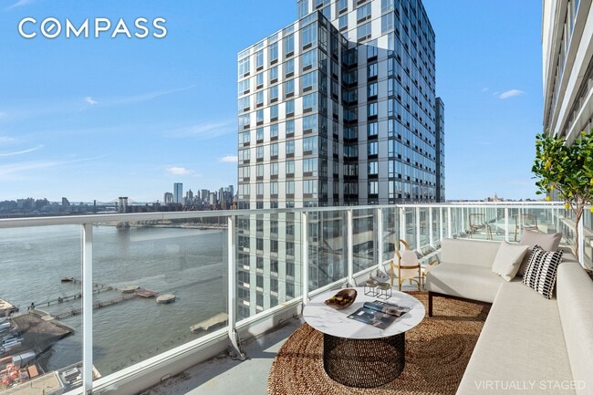 Building Photo - 2 N 5th St