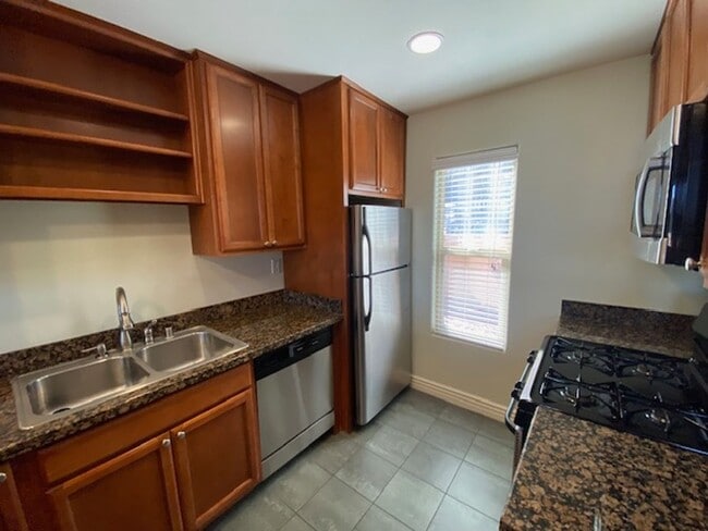 Building Photo - 172 Mar Vista Dr
