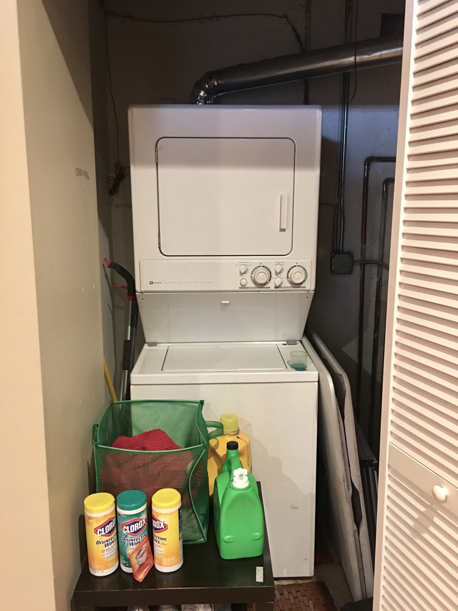 Building Photo - 2040 W McLean Ave