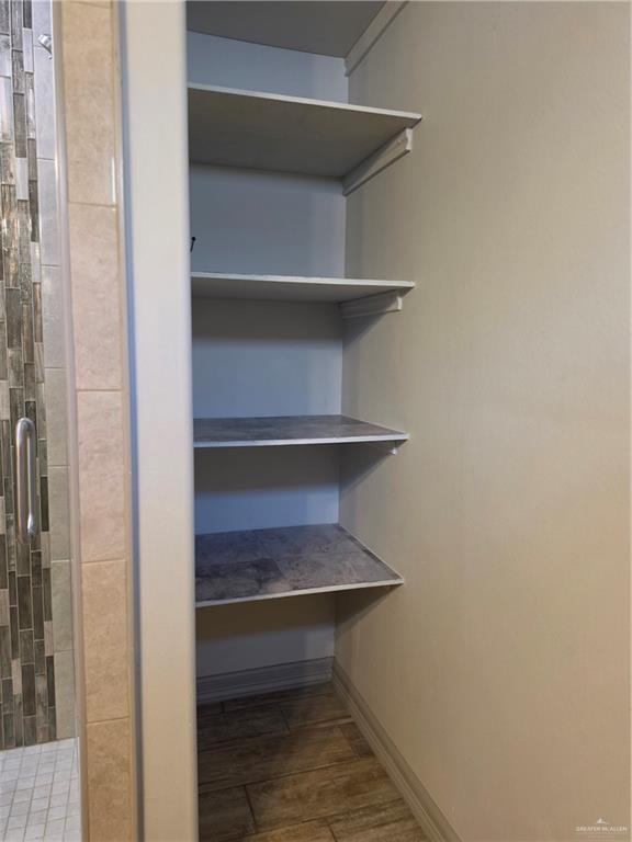 Building Photo - 20 Nightingale Ave