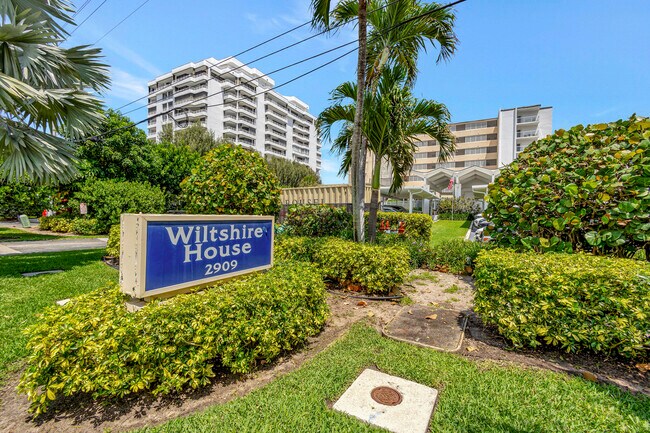 Building Photo - 2909 S Ocean Blvd