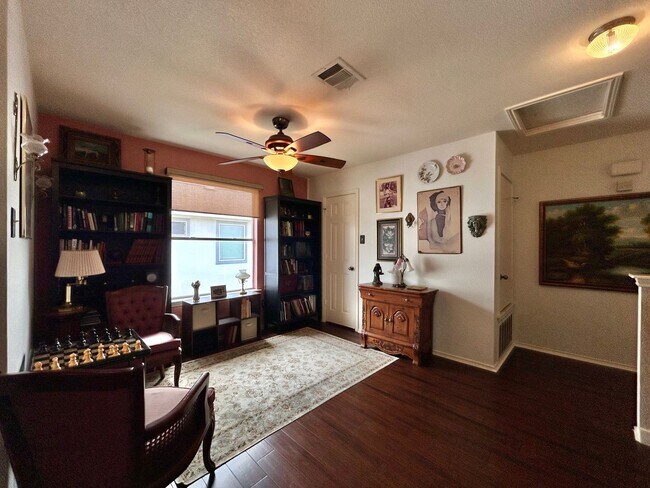 Building Photo - 14801 Falling Stone Ln