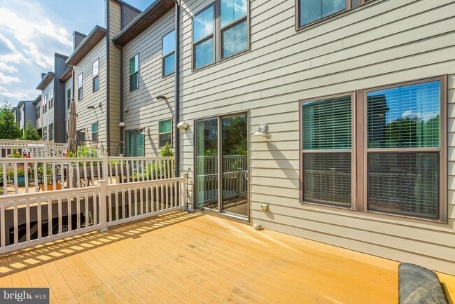 Building Photo - 9314 Sweetbay Magnolia Ct