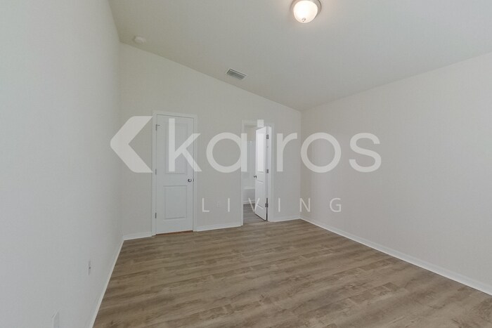 Building Photo - 9120 Aegean Cir