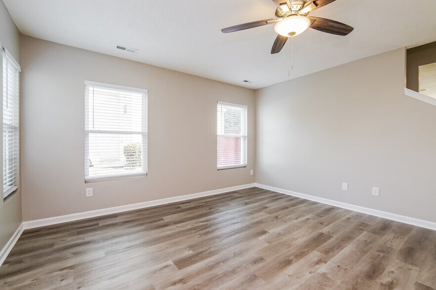 Building Photo - 2613 Quarry Ridge Ln
