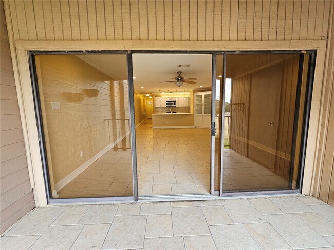 Building Photo - 15575 Marina Dr