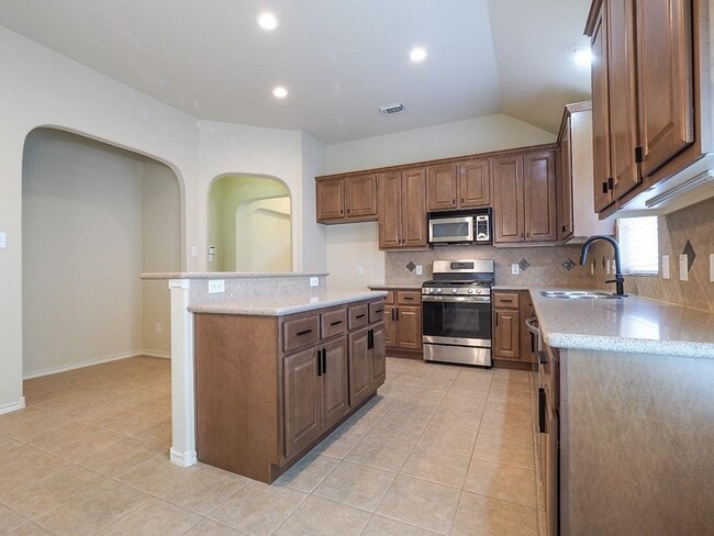 Building Photo - 3822 Vallarta Ln