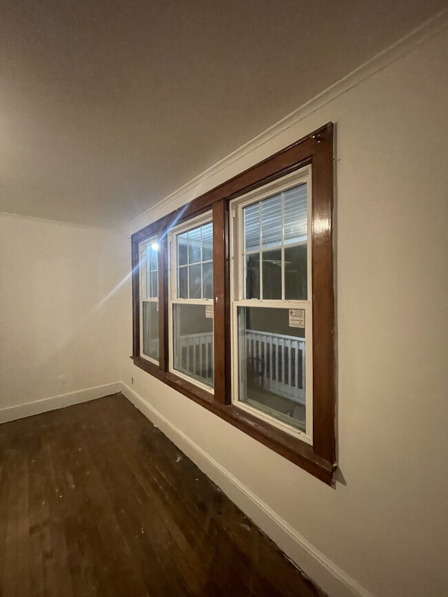 Building Photo - 77 Rumford St