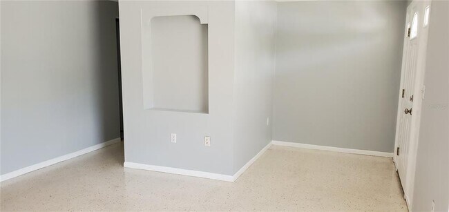 Building Photo - 4626 Hunter Ridge Dr