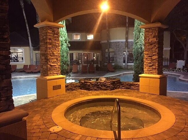 Building Photo - 2141 Portofino Pl