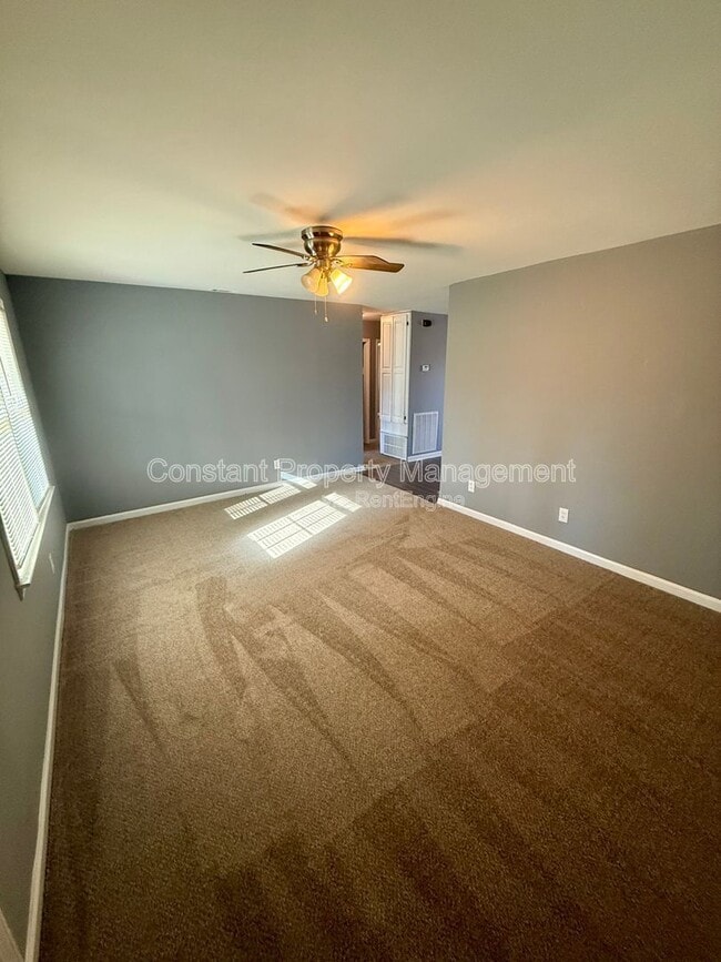 Building Photo - 225 Woodland Trail