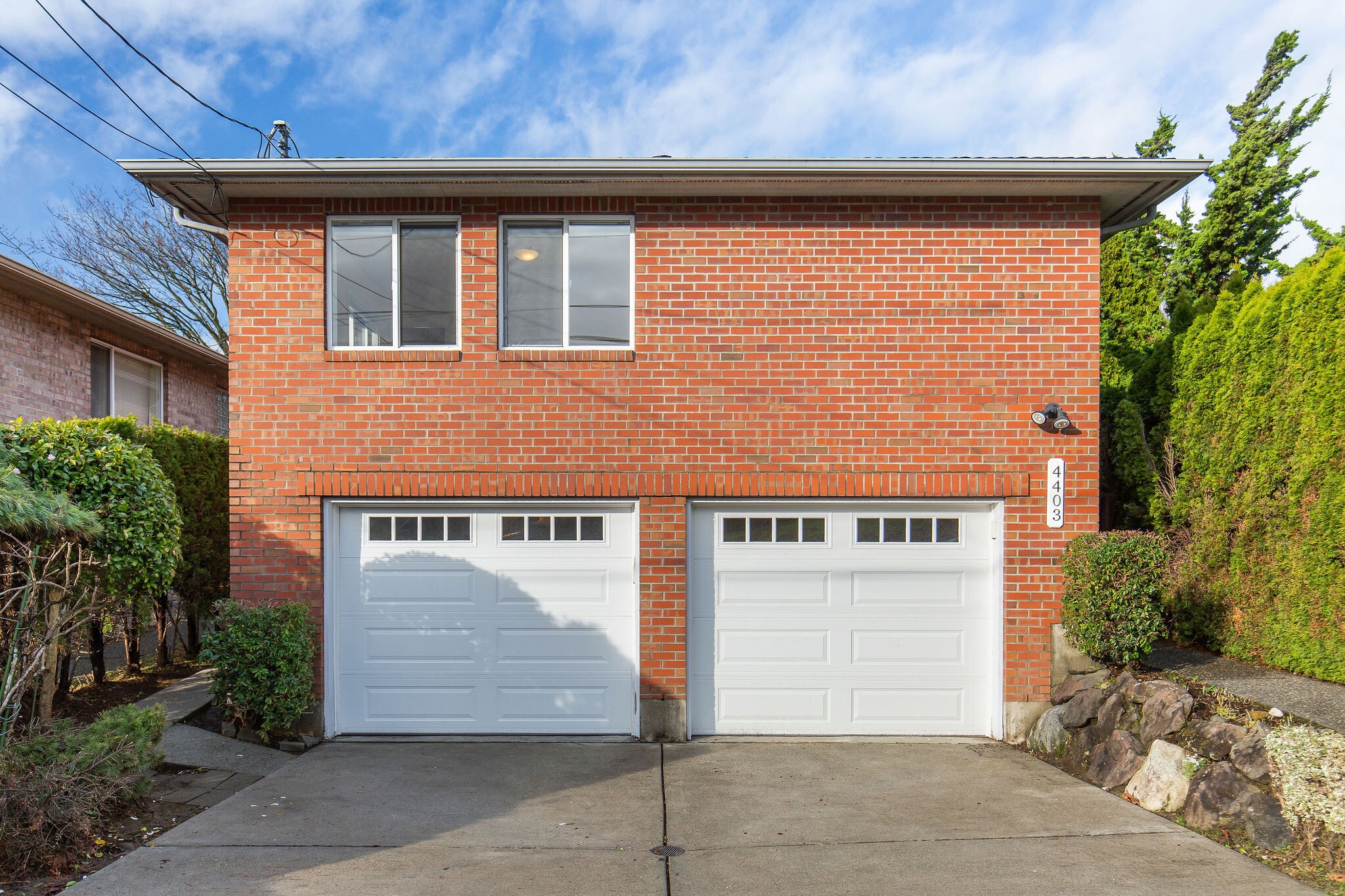 Building Photo - 4403 Powell Pl S