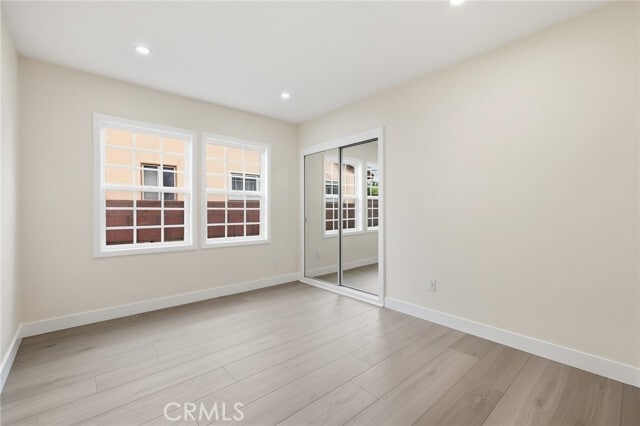 Building Photo - 9233 Swinton Ave