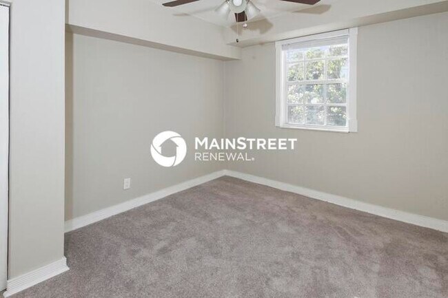 Building Photo - 4 Bedroom Pet-Friendly Home in Lake Worth,...