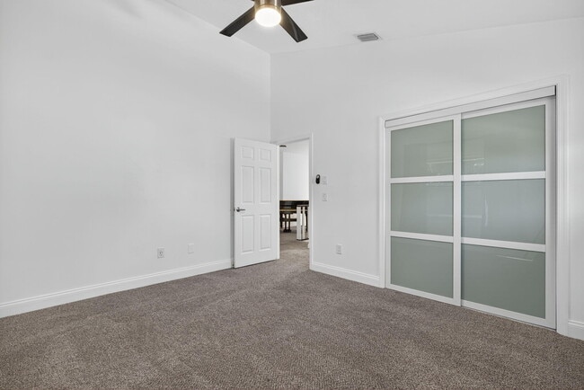 Building Photo - 2606 Monaco Terrace