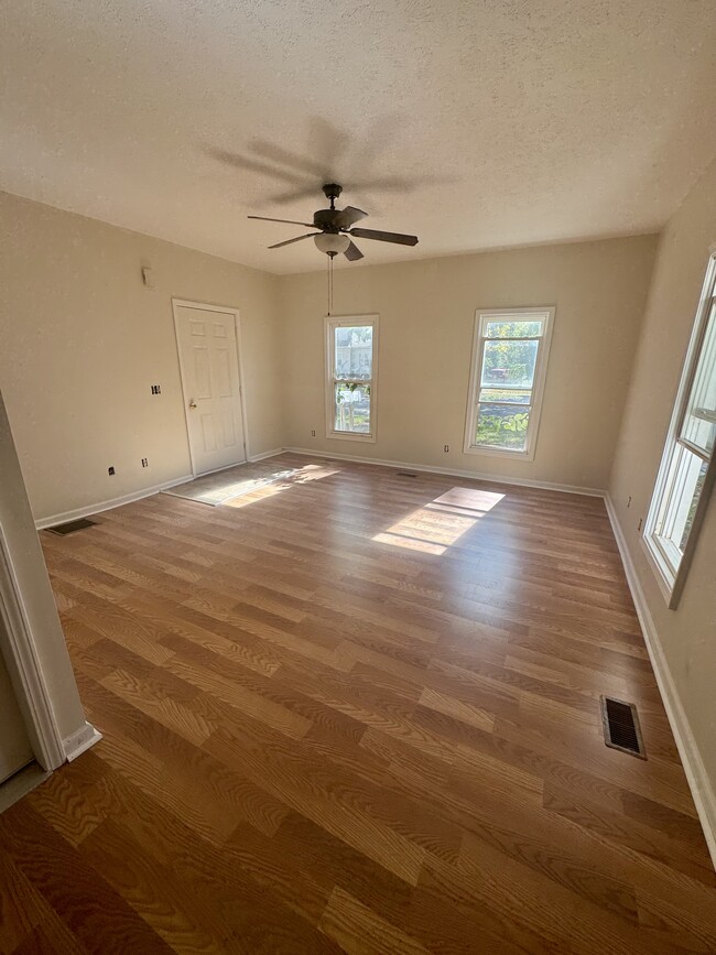 Building Photo - 238 W Orleans St