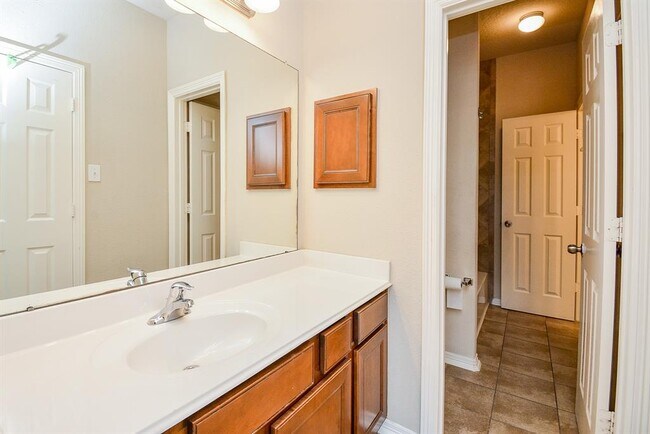 Building Photo - 3816 Orchard Springs Ct