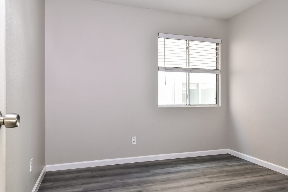 Building Photo - 7833 Lovely Pine Pl