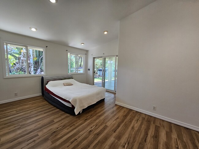 Building Photo - 15-1817-1817 14th Ave