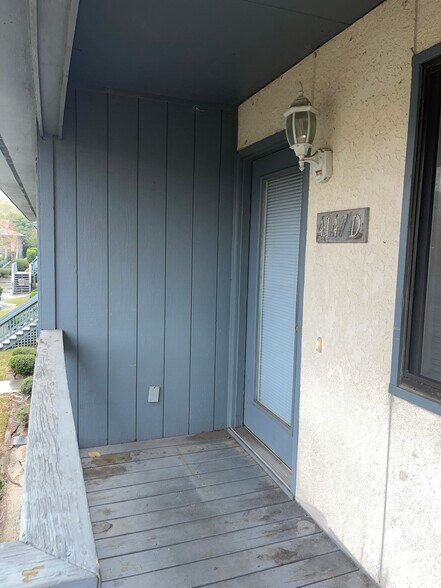 Building Photo - 4147 Spirea Dr