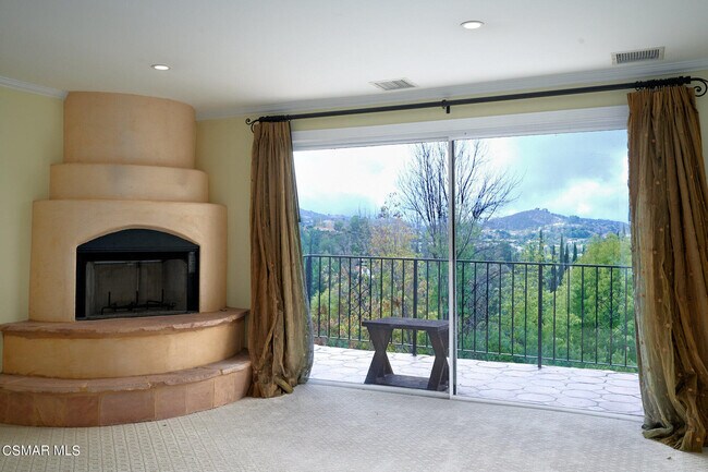 Building Photo - 4613 Reforma Rd