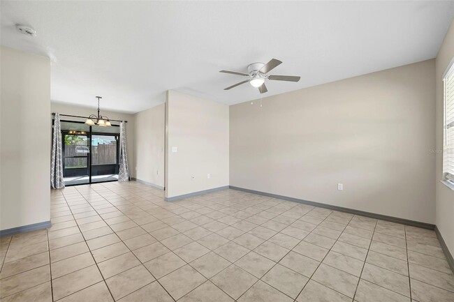 Building Photo - 4405 Almark Dr