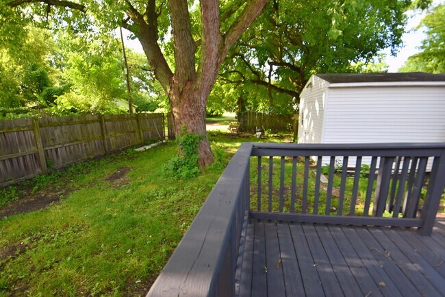 Building Photo - Remodeled 3 bedroom 1 bath home in South Bend IN
