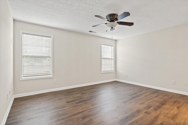 Building Photo - 3084 River Run Trail
