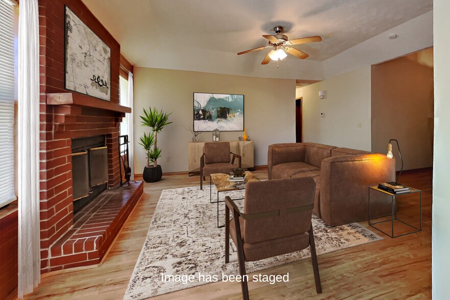 Building Photo - 3744 S Colgate Ave