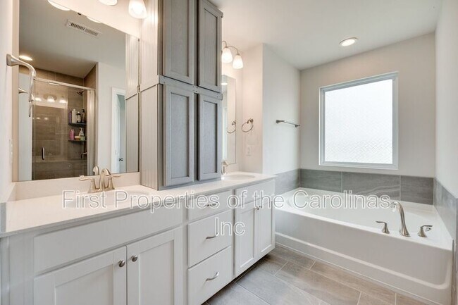 Building Photo - 18518 Lahaina Ln