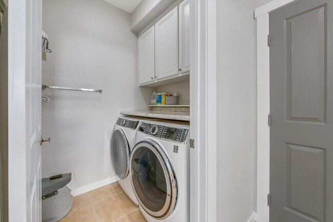 Building Photo - 67361 N Laguna Dr