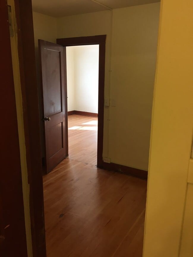 Interior Photo - 629 Main