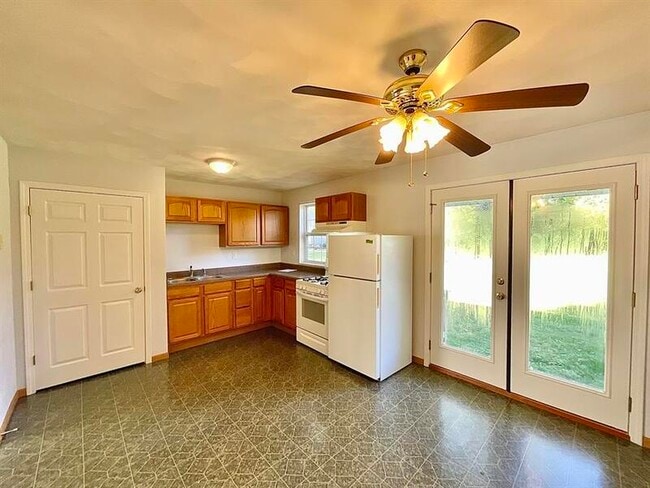 Building Photo - 2625 S Belt W