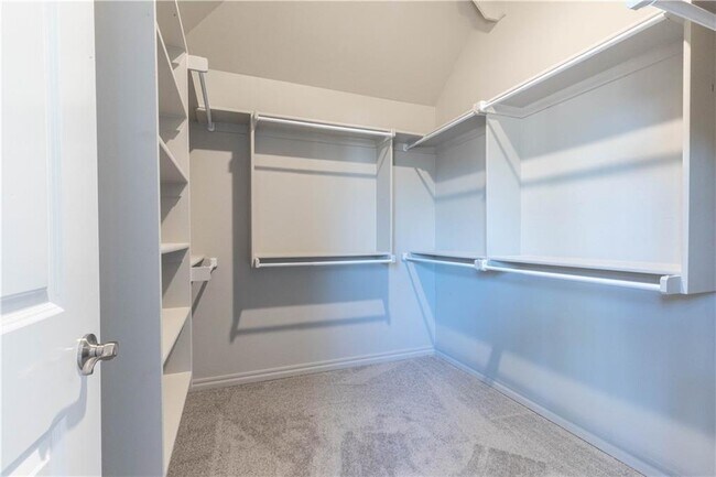 Building Photo - 7925 Sweetgum St