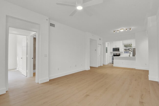 Building Photo - 4903 Chancellor Dr