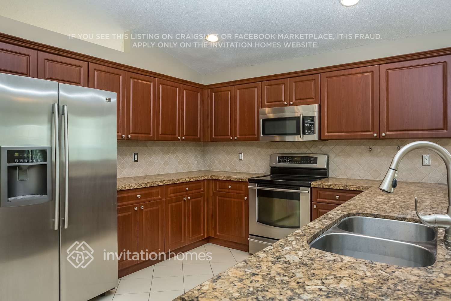 Building Photo - 6168 Lansdowne Cir