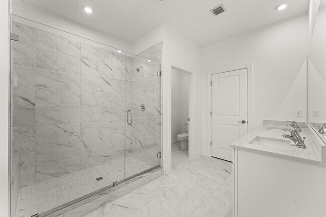 Building Photo - 3567 NW Solange Ct