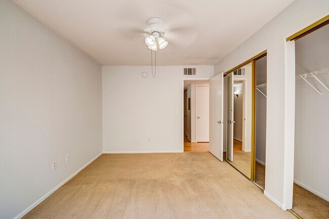Building Photo - Status: Accepting Applications
