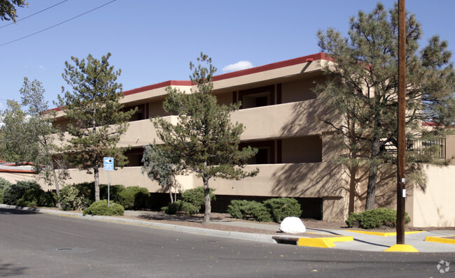 Hacienda Del Sol - 815 Coal Avenue SW Albuquerque NM 87102 | Apartment ...