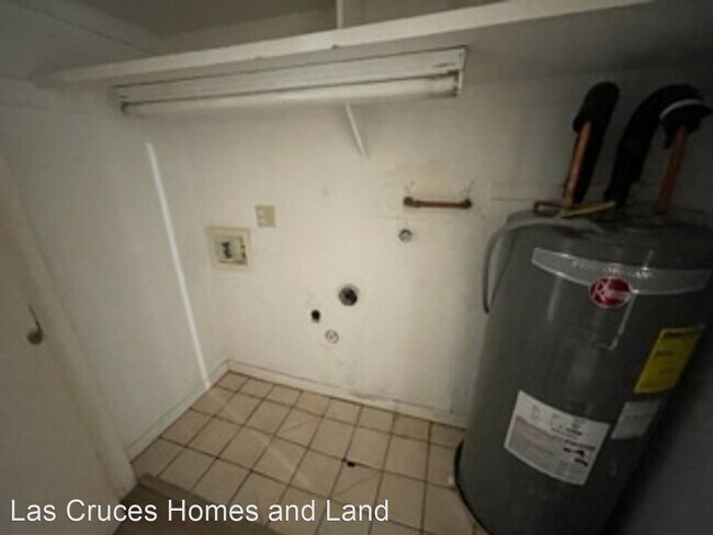 Building Photo - 3 br, 2 bath House - 1855 Thomas