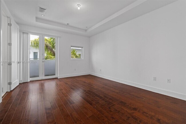 Building Photo - 9161 NW 33rd St