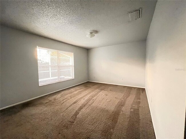 Building Photo - 3244 Moccasin Dr