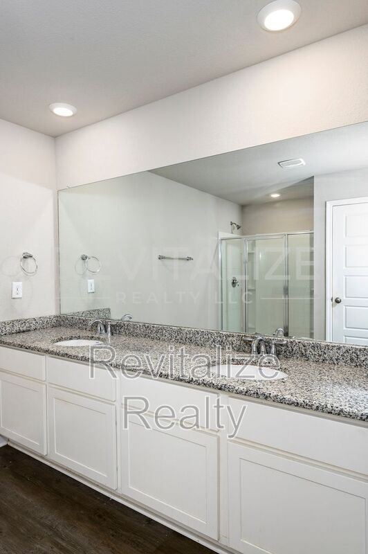 Building Photo - 8072 Irwin Loop