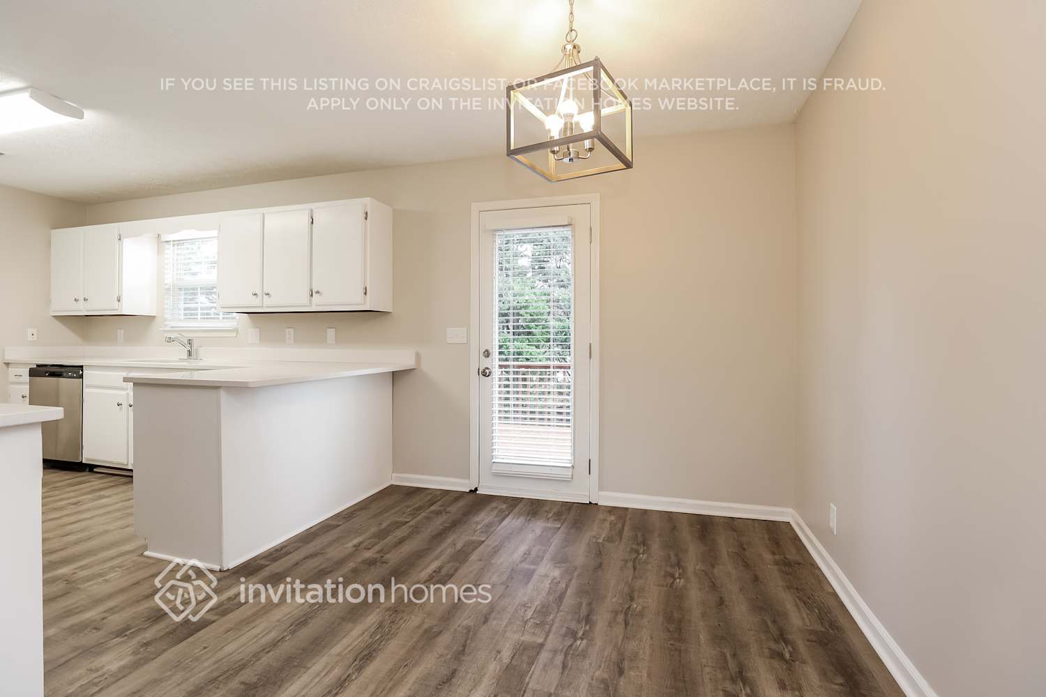 Building Photo - 2922 Weybridge Dr