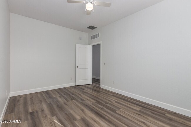 Building Photo - 4750 E Chromium Rd